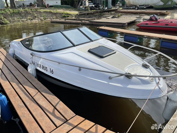 Аренда прокат катера яхты прогулки