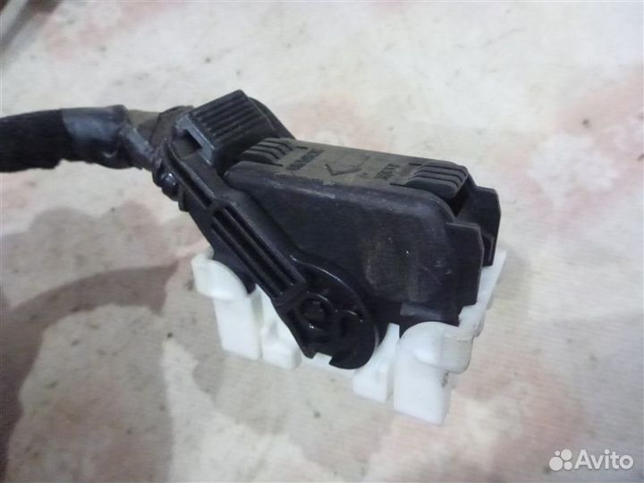 Проводка салона Hyundai Solaris RB G4FA 2011