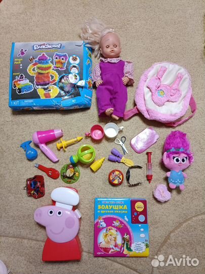 7 пакетов игрушек