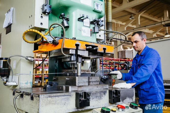 Рабочий в штамповочный цех (Вахта)