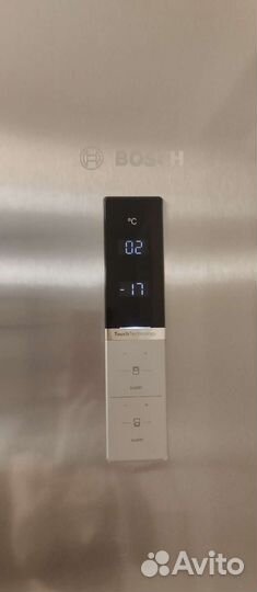 Холодильник Bosh Full No Frost