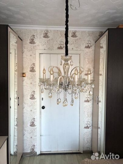 Люстра подвесная новая