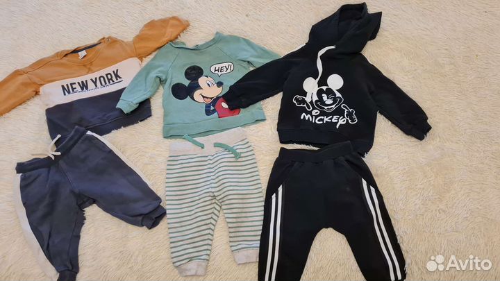 Продаю спортивные костюмы