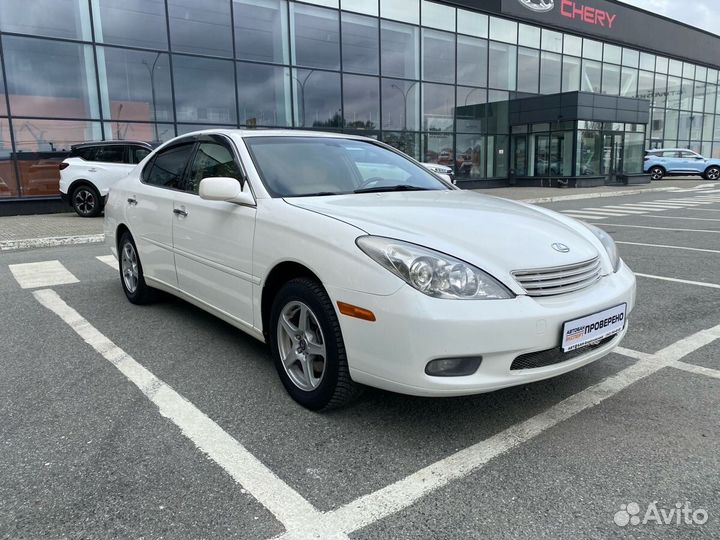 Lexus ES, 2004