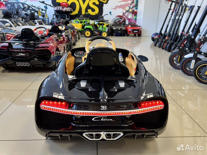 Электромобиль Bugatti Chiron 2.4G 2WD 12V