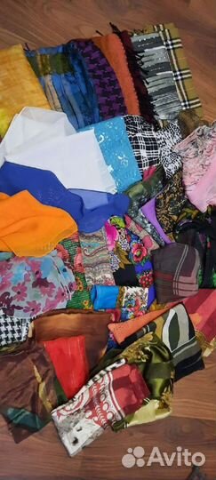 Женские шарфы и платки