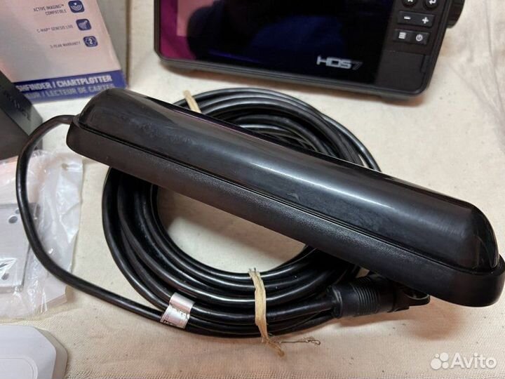 Эхолот Lowrance HDS Live 7 с датчиком 3в1