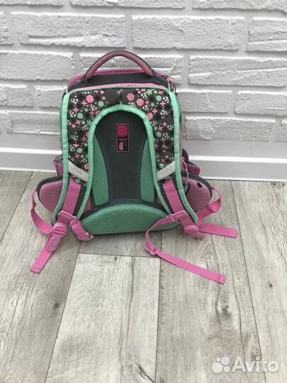 Школьный рюкзак