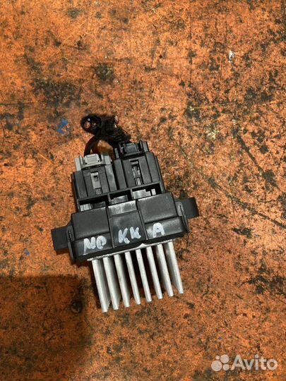 Резистор отопителя Opel Mokka