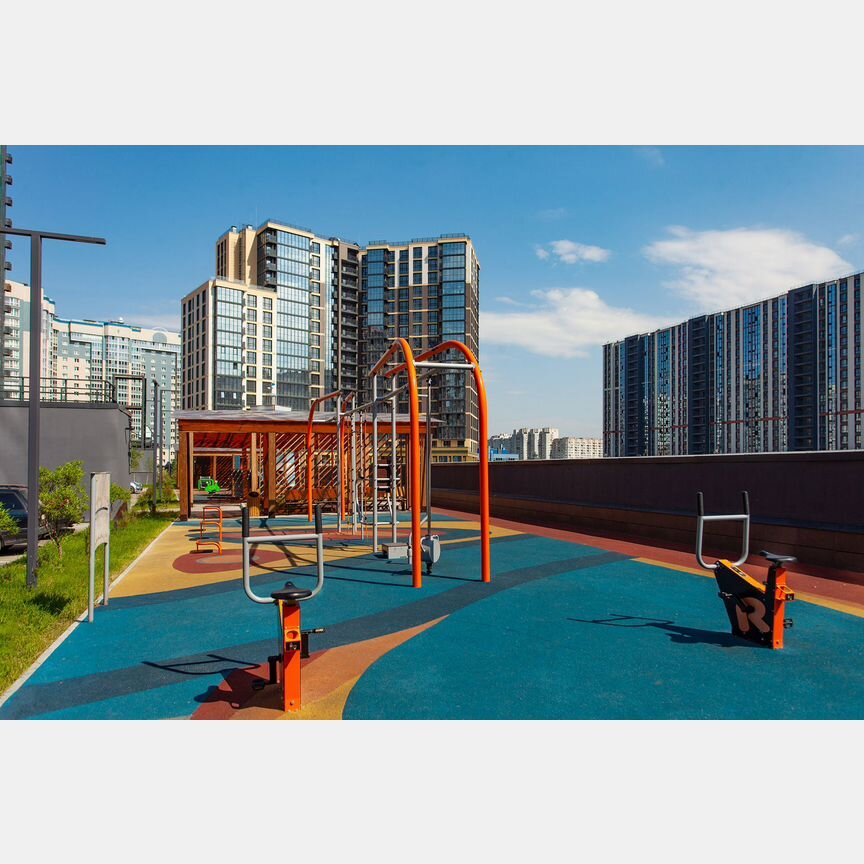 3-к. квартира, 100 м², 13/18 эт.