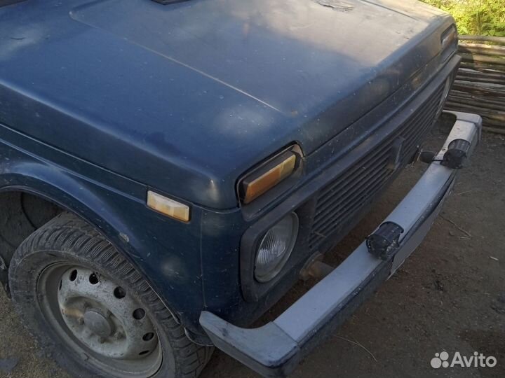 LADA 4x4 (Нива) 1.7 МТ, 2000, 142 000 км