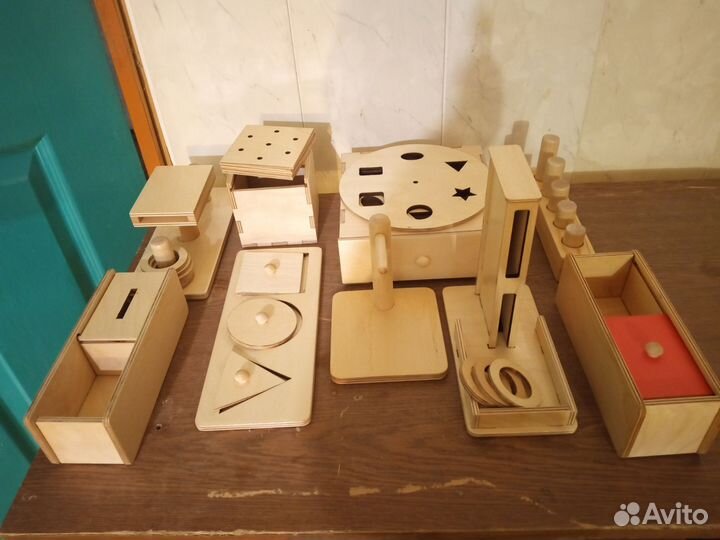 Игрушки Монтессори