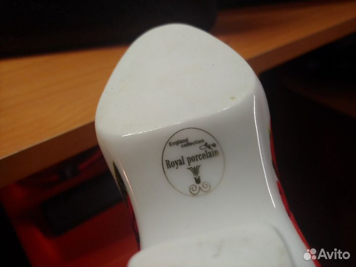 Фарфоровая туфелька England collection