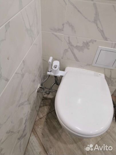 Мужские руки в доме на час