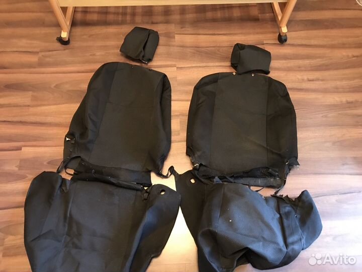 Чехлы для largus логан