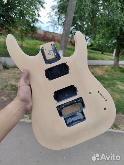 Электрогитара Jackson JS-32 Dinky castom