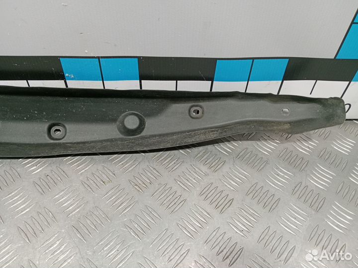 Б/У Пыльник крыла переднего левого W221#004