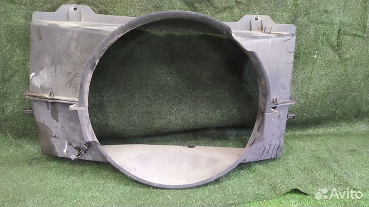 Диффузор радиатора Cadillac Escalade LQ9 V8 6.0L