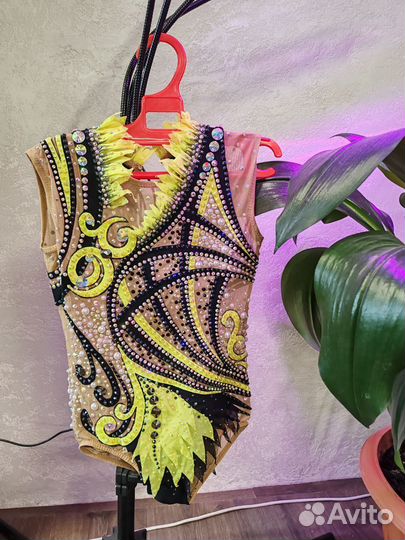 Купальник для художественной гимнастики