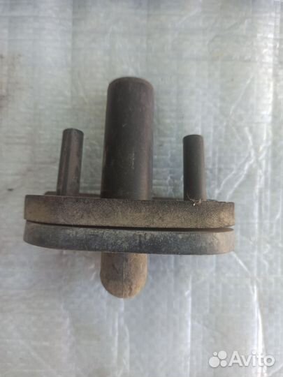 Фланец системы охлаждения Opel Astra h