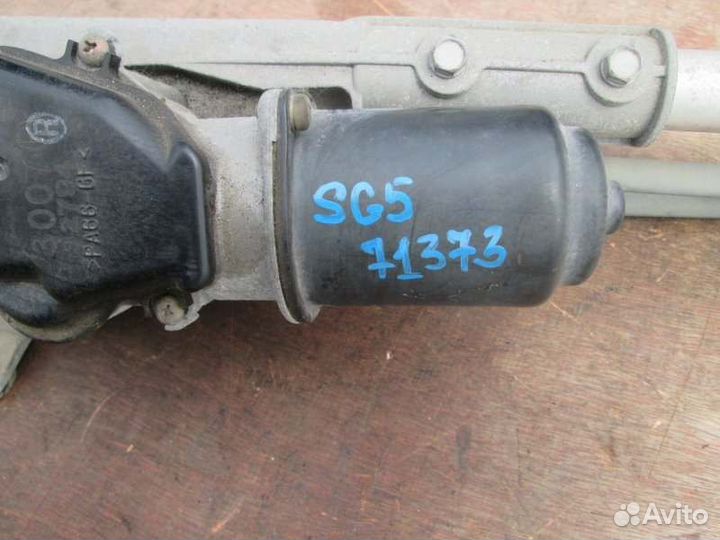 Мотор дворников Subaru Forester SG5 EJ202 2003/10