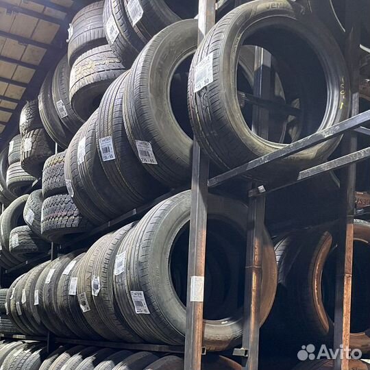 Bridgestone Blizzak VRX 215/55 R17