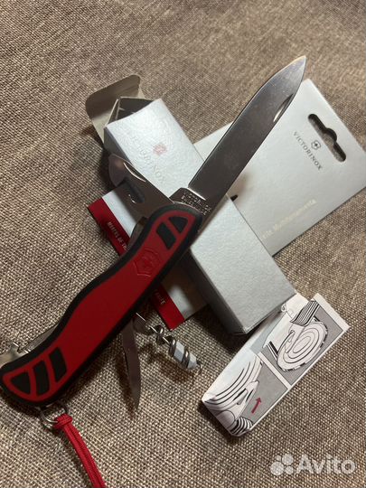 Нож складной victorinox nomad