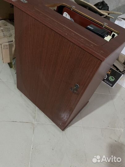 Швейная машинка