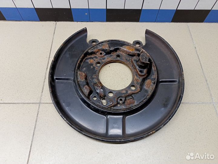 Щит опорный задний правый X-Trail (T31) 2007-2014