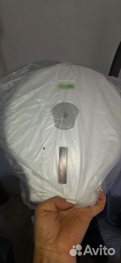 Диспенсер для бумажных полотенец