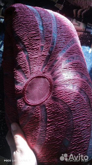 Тюль красная