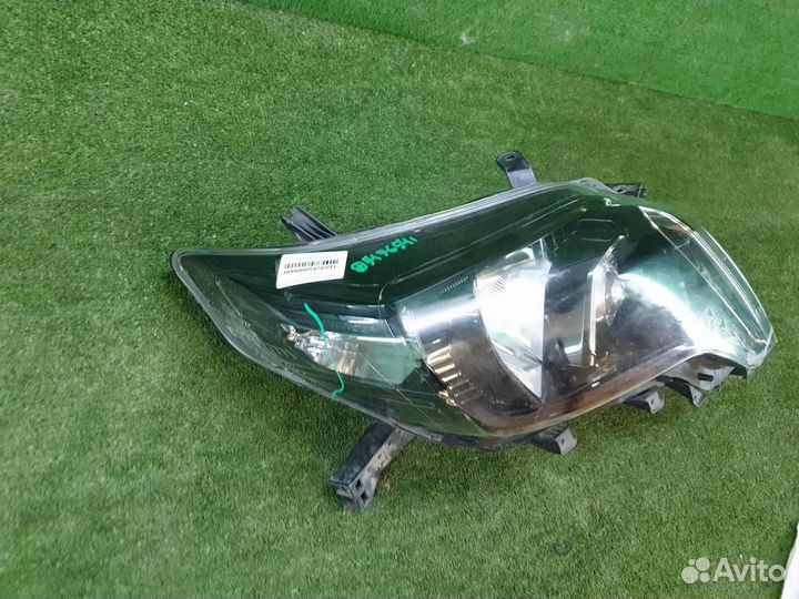 Фара правая Toyota Land Cruiser Prado