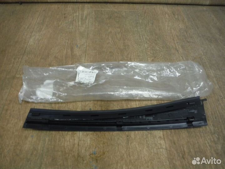 Накладка двери задней левой Chevrolet Lacetti 2007