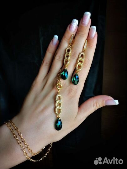 Swarovski серьги и колье