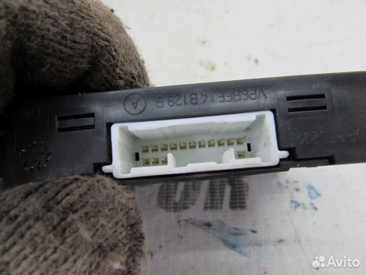 Блок электронный для Toyota Yaris 2 2005-2011г