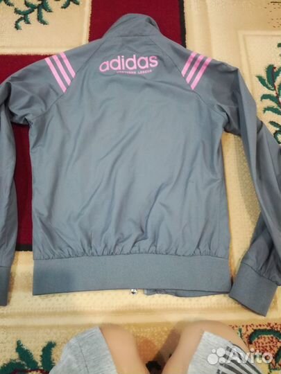 Спортивный костюм