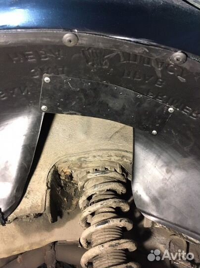 Подкрылки для Nissan Primera P9 / P10 / P11