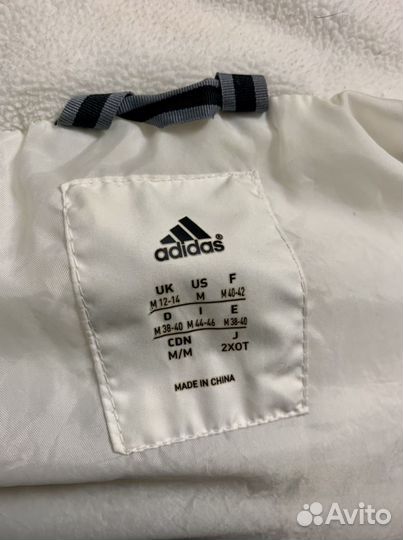 Пуховик adidas размер 46