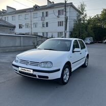 Volkswagen Golf 1.4 MT, 1998, 250 000 км, с пробегом, цена 300 000 руб.