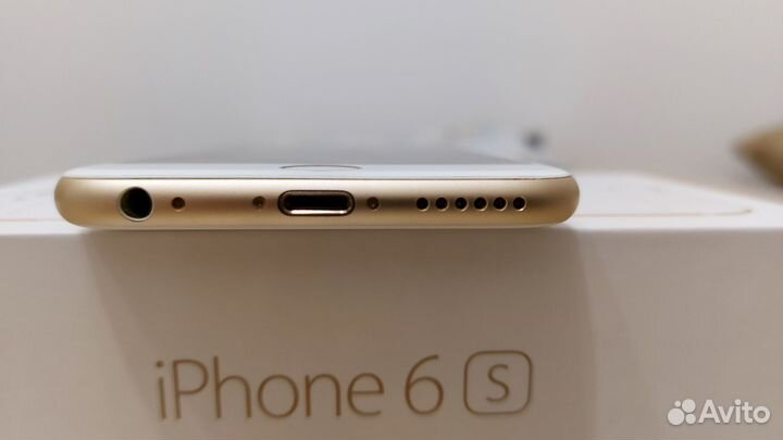 iPhone 6S, 32 ГБ