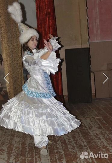 Казахский национальный костюм