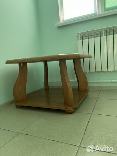 Журнальный стол