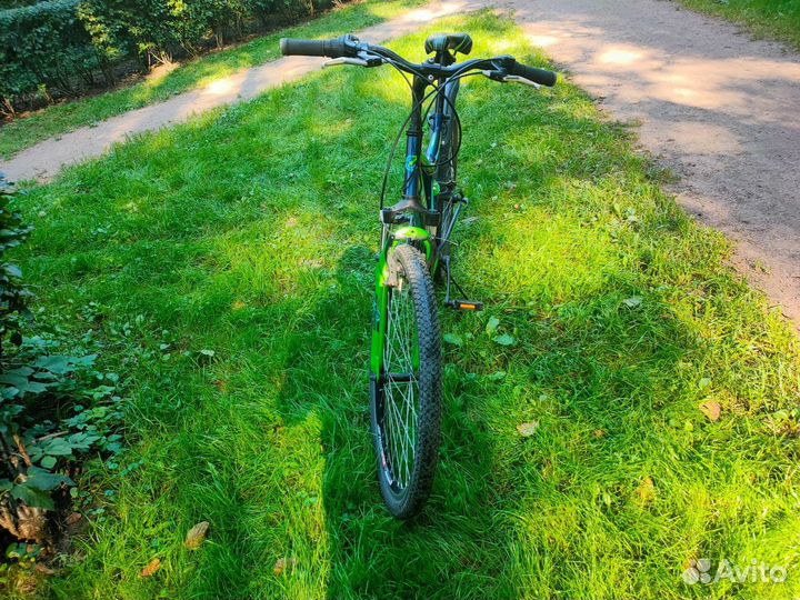 Велосипед Stinger Highlander 100V 26