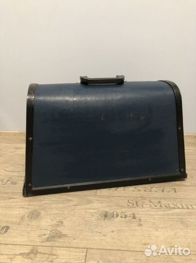 Швейная машина Чайка 134