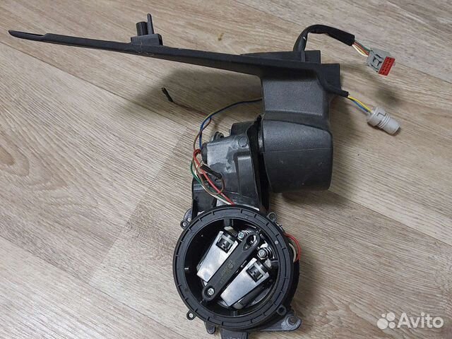 Крепление зеркала форд фокус 2