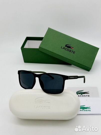 Солнцезащитные очки Lacoste