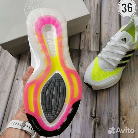 Женские беговые кроссовки adidas ultraboost 21