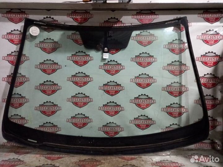 Стекло лобовое Nissan Dualis NJ10 MR20DE 2007