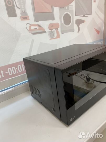 Микроволновая печь LG MB63R35GIB