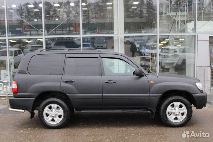 Toyota Land Cruiser 4.7 AT, 2004, 210 301 км